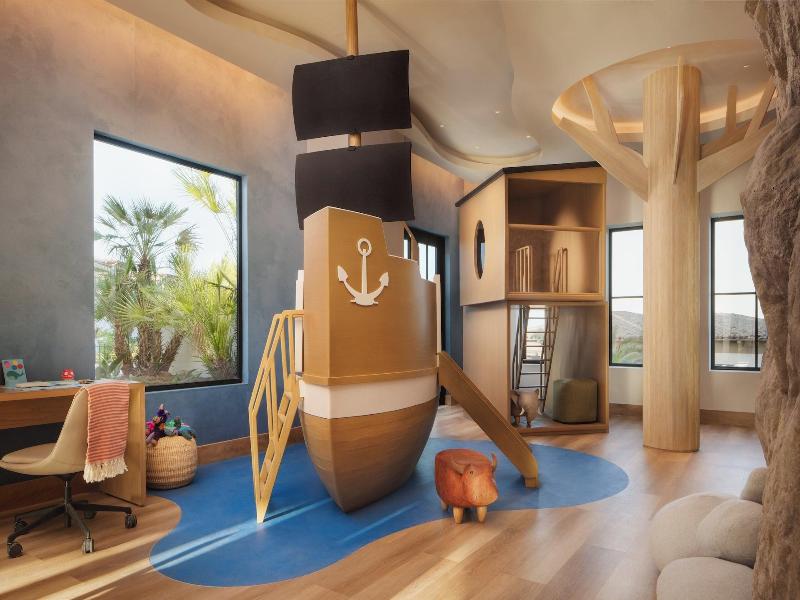 Four Seasons Resort Cabo Del Sol image