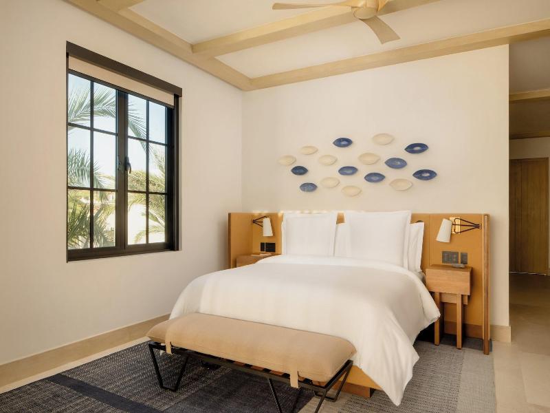 Four Seasons Resort Cabo Del Sol image