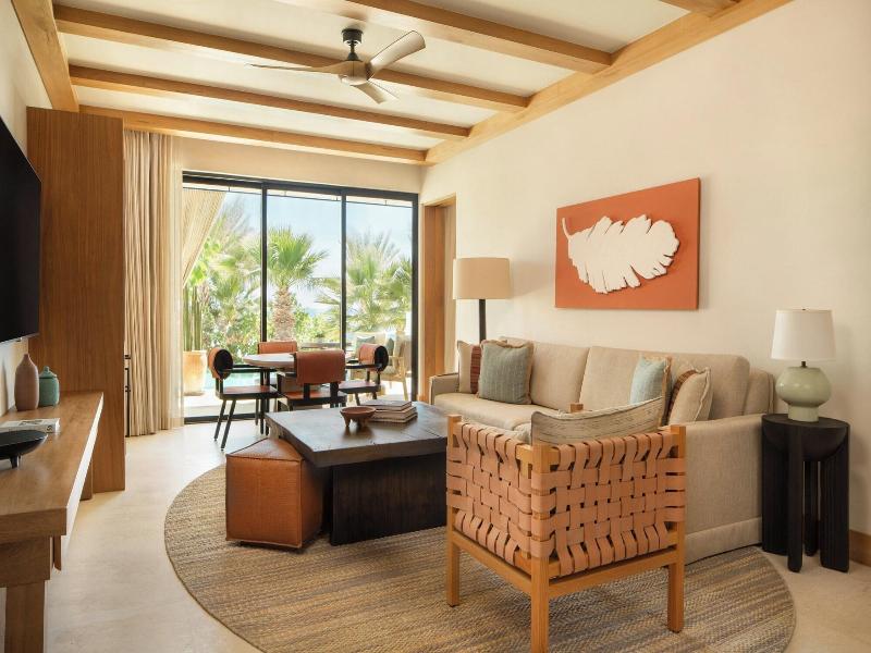 Four Seasons Resort Cabo Del Sol image