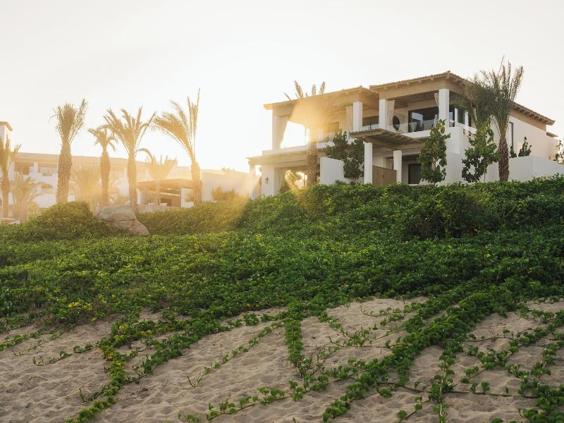Four Seasons Resort Cabo Del Sol image