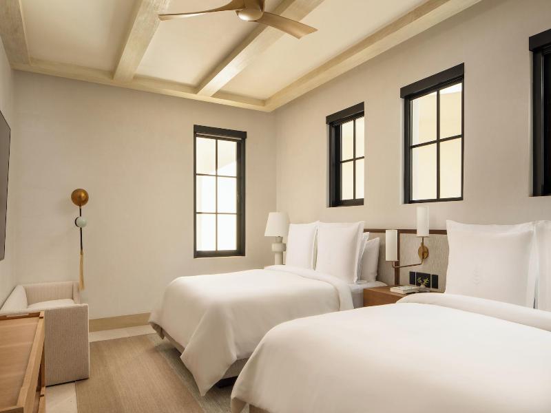 Four Seasons Resort Cabo Del Sol image