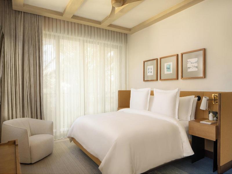 Four Seasons Resort Cabo Del Sol image