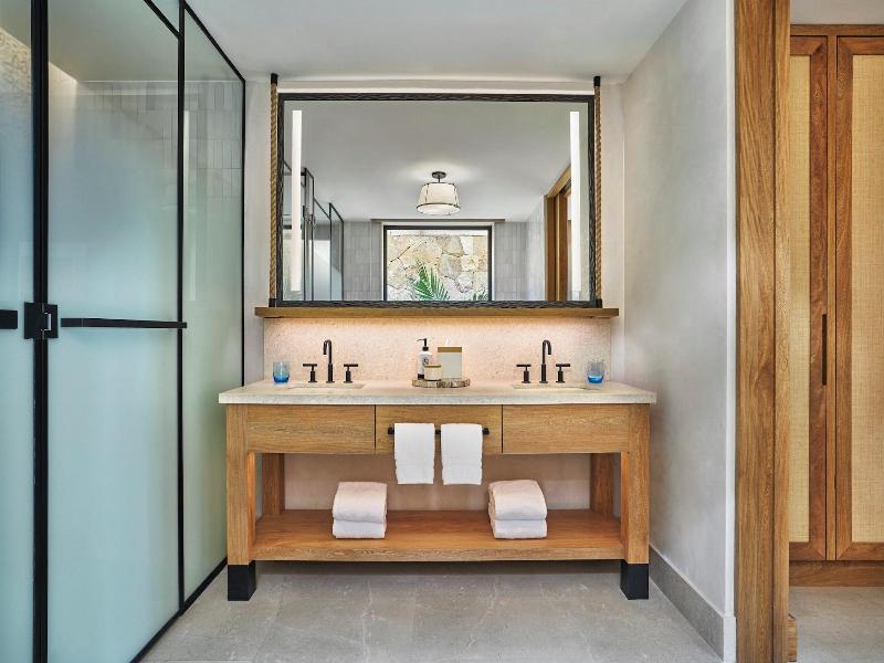 Four Seasons Resort Cabo Del Sol image