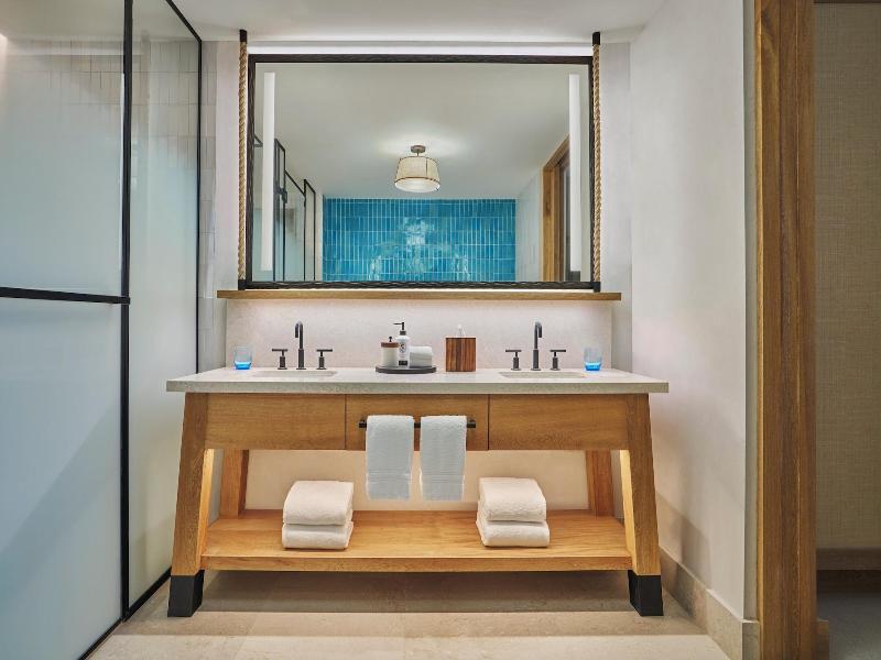Four Seasons Resort Cabo Del Sol image