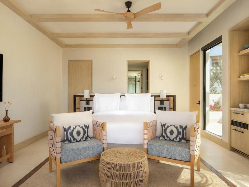 Four Seasons Resort Cabo Del Sol image