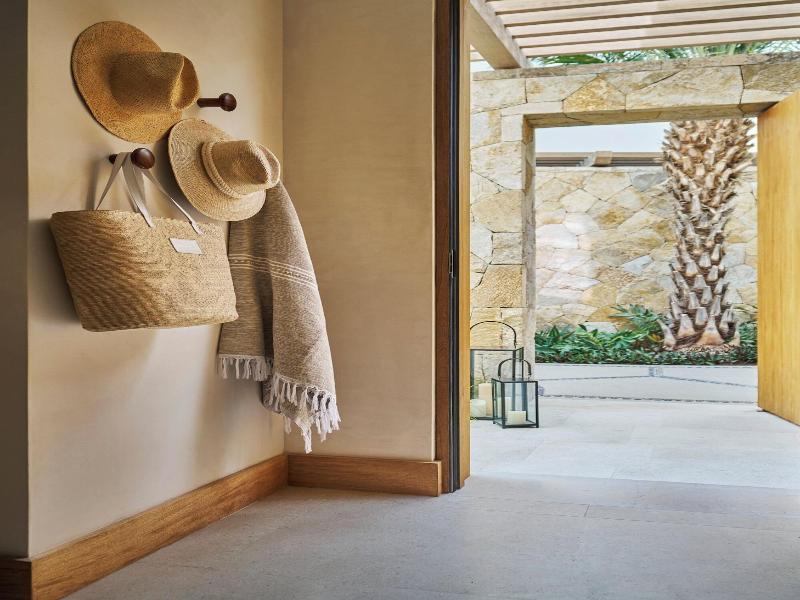 Four Seasons Resort Cabo Del Sol image