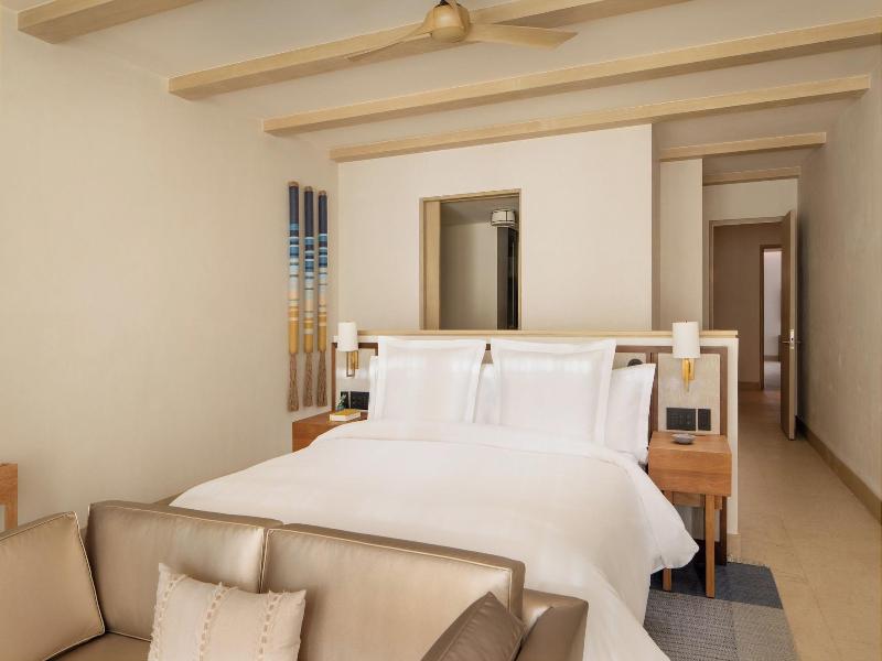 Four Seasons Resort Cabo Del Sol image