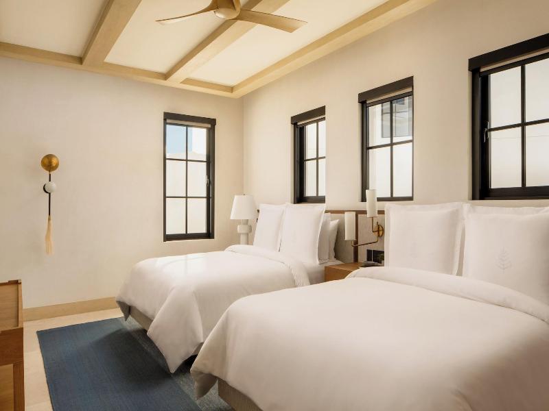 Four Seasons Resort Cabo Del Sol image