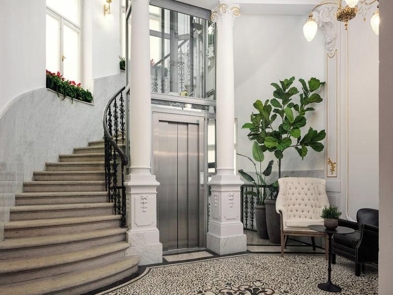 R16 Residences Prague image