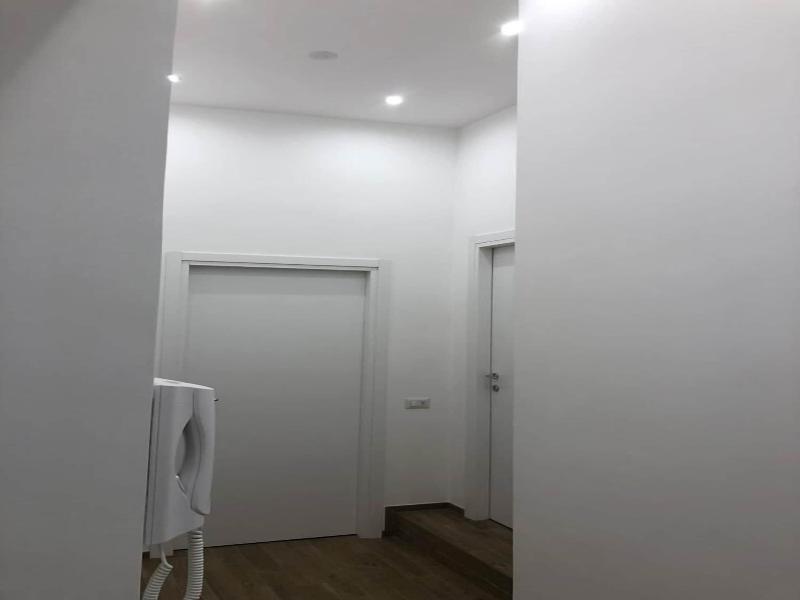 White King Rooms image