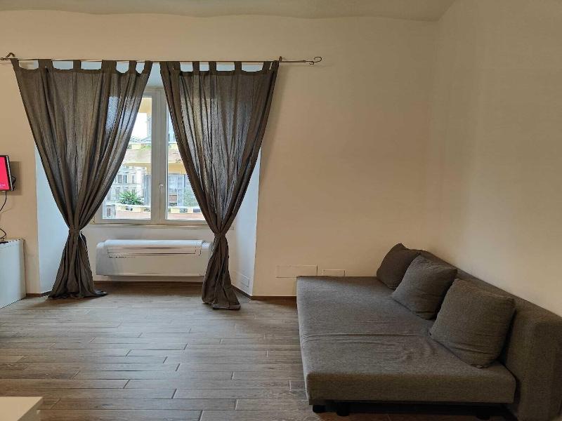 White King Rooms image
