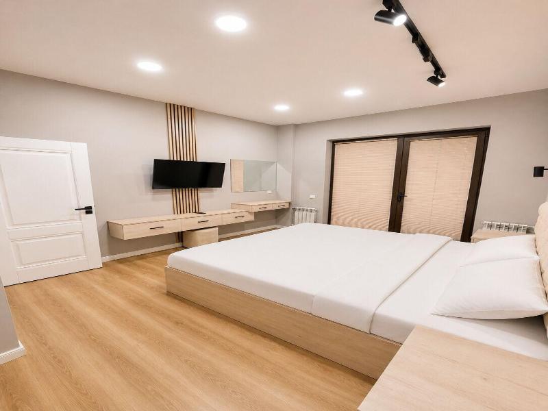 Byond Hotel image