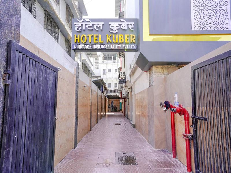 Fabhotel Kuber image