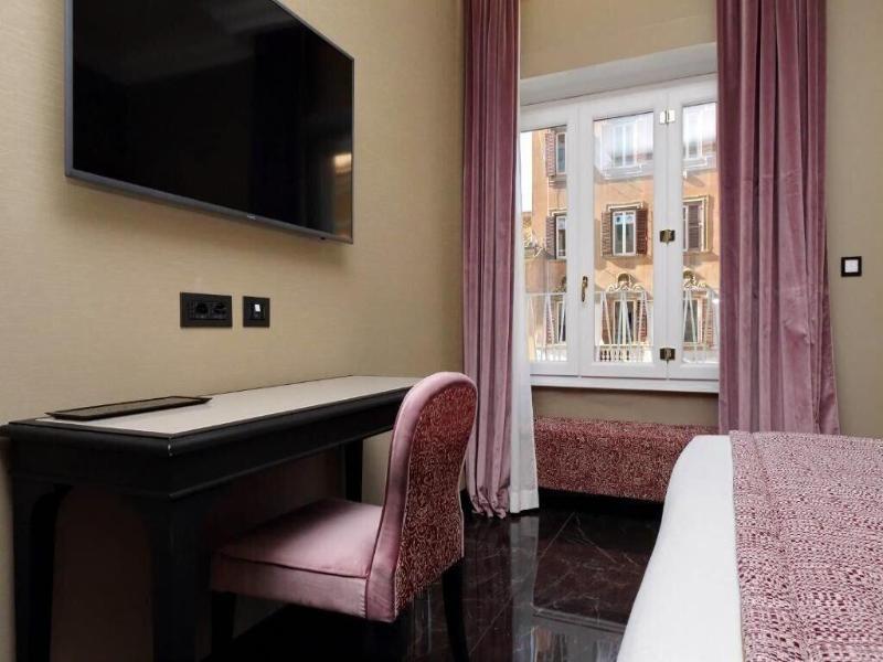 Bq House Colosseo Luxury Rooms image