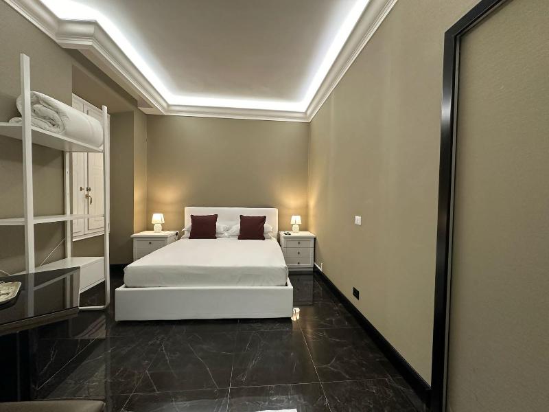 Bq House Colosseo Luxury Rooms image
