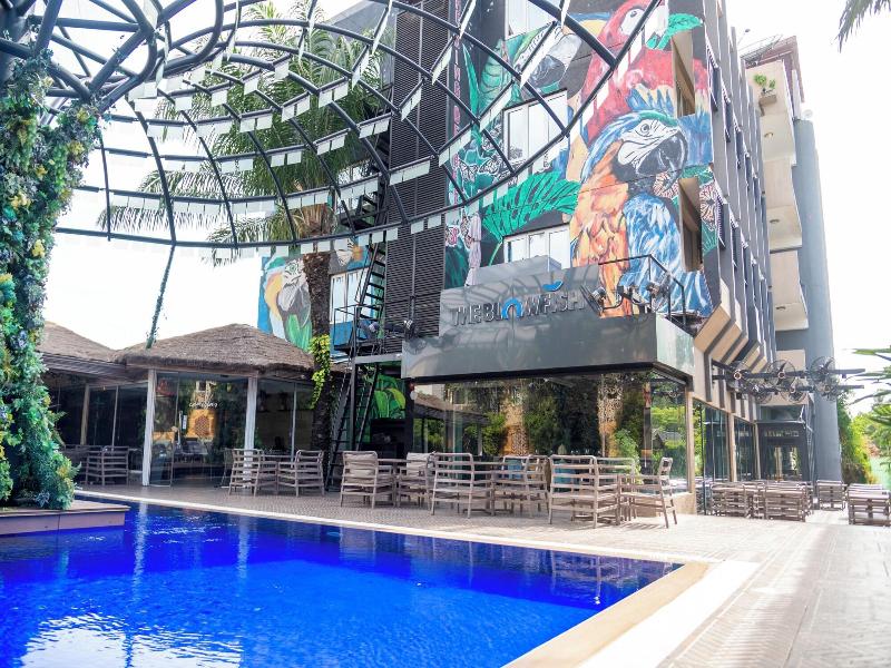 Vertigo Hotel image