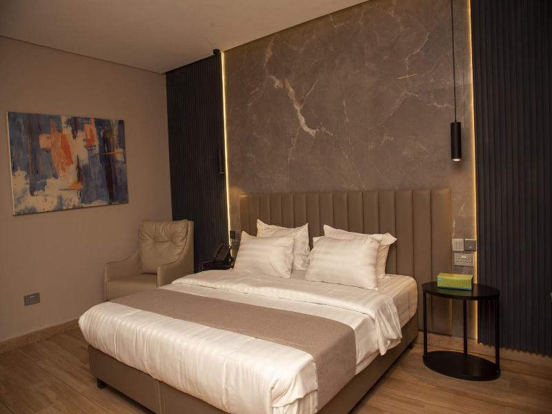 Vertigo Hotel image
