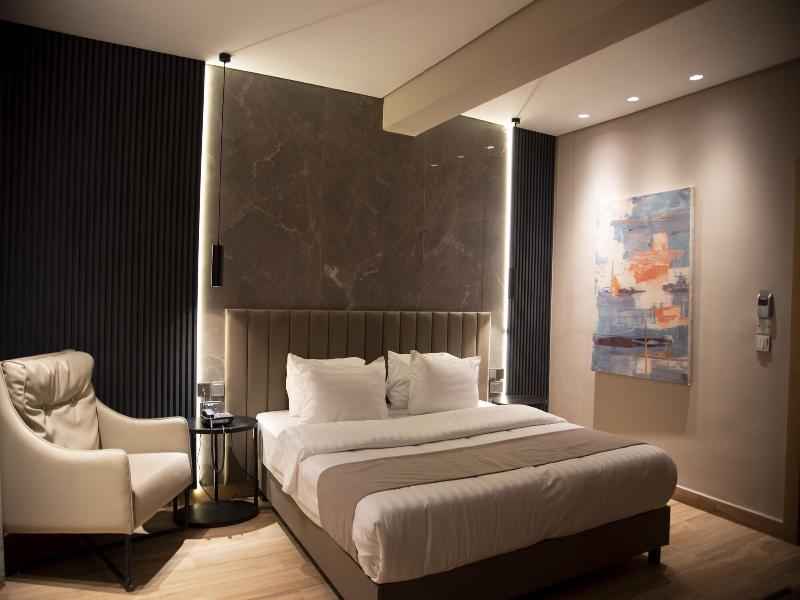 Vertigo Hotel image