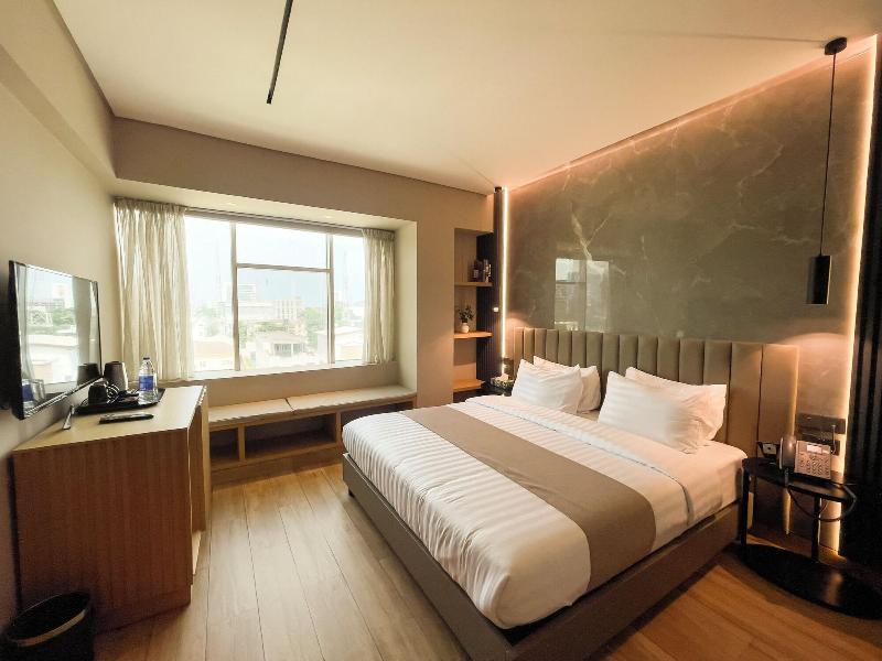 Vertigo Hotel image