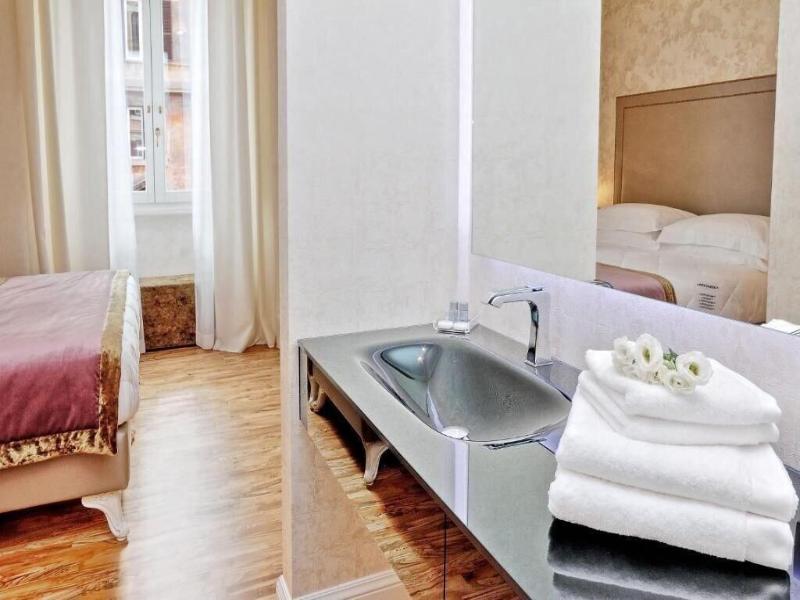 Bq House Colosseum Luxury Rooms image