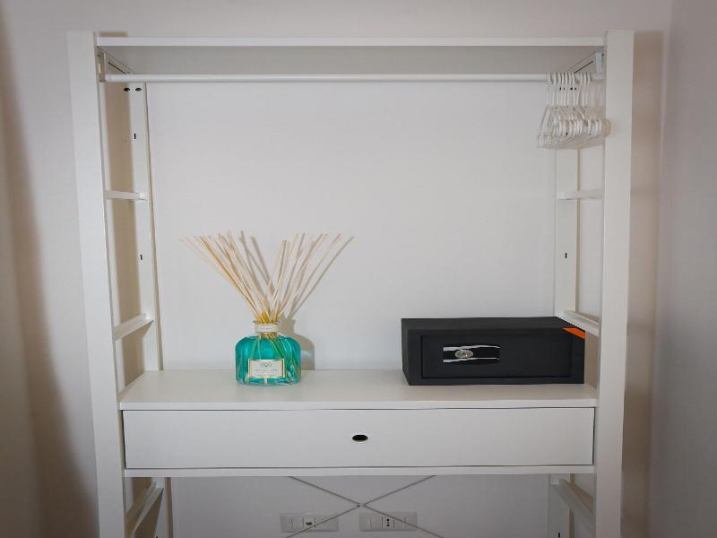Bq House Colosseum Luxury Rooms image