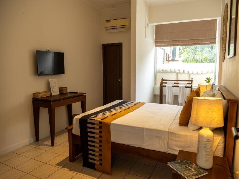 Neevana Hotel Hikkaduwa image
