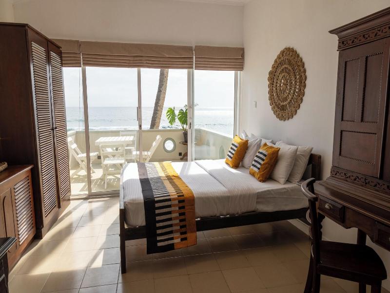 Neevana Hotel Hikkaduwa image