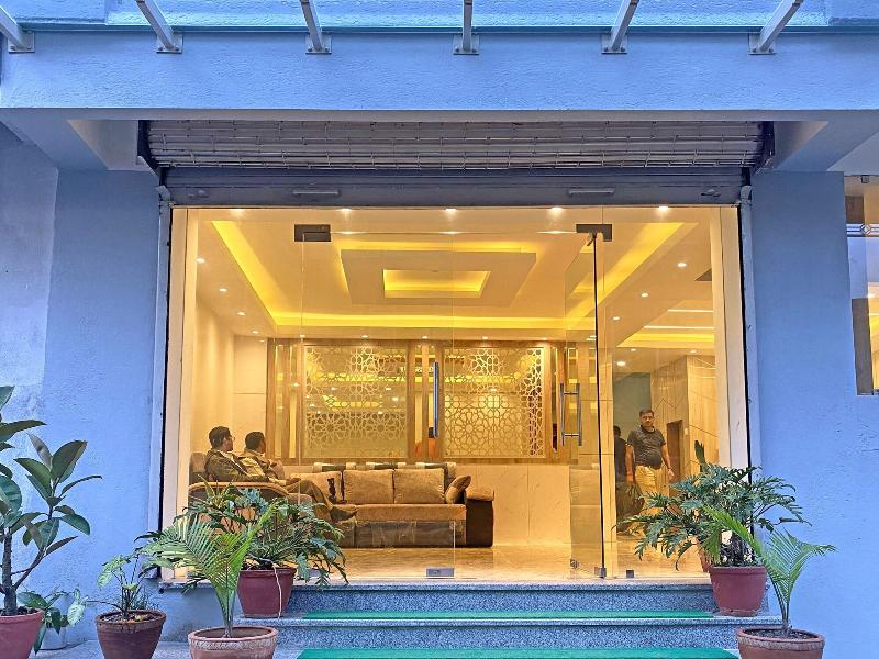 Hotel Nilakantha image