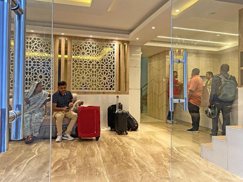 Hotel Nilakantha image