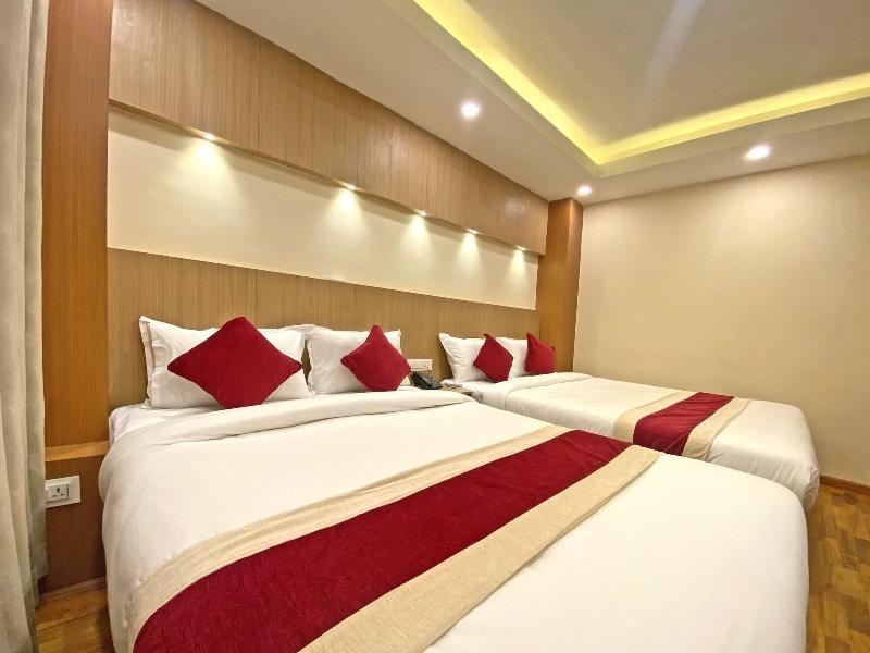 Hotel Nilakantha image