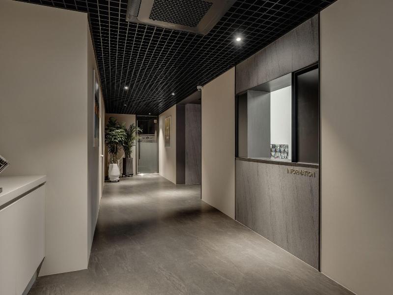Two H Hotel image