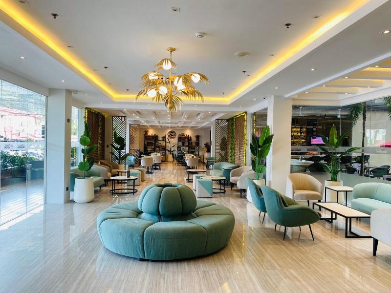 La Grande Residence image