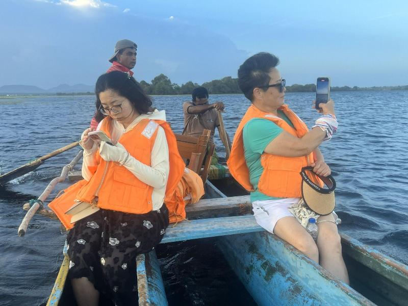 Saffron Lake Yala image
