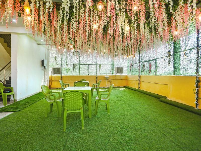 Fabexpress Aditya Guest House image