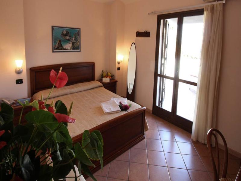 La Bussola image