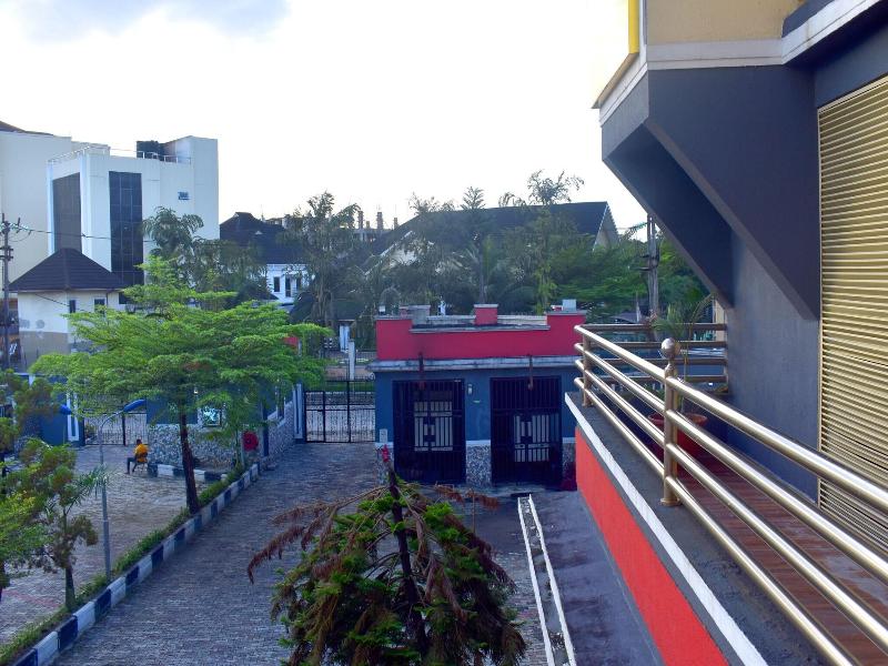 Davis Hotel & Suites image