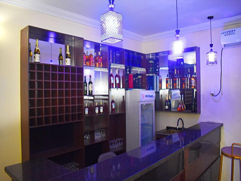 Davis Hotel & Suites image