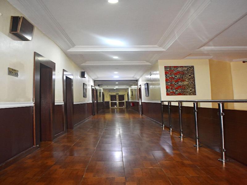 Davis Hotel & Suites image