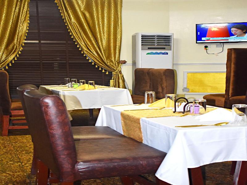 Davis Hotel & Suites image