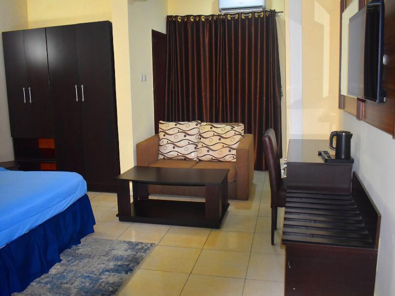 Davis Hotel & Suites image