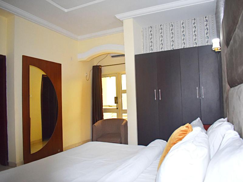 Davis Hotel & Suites image