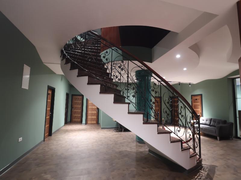 Semitronix Hotel