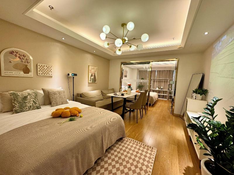 Leleju Boutique Apartment Shanghai image