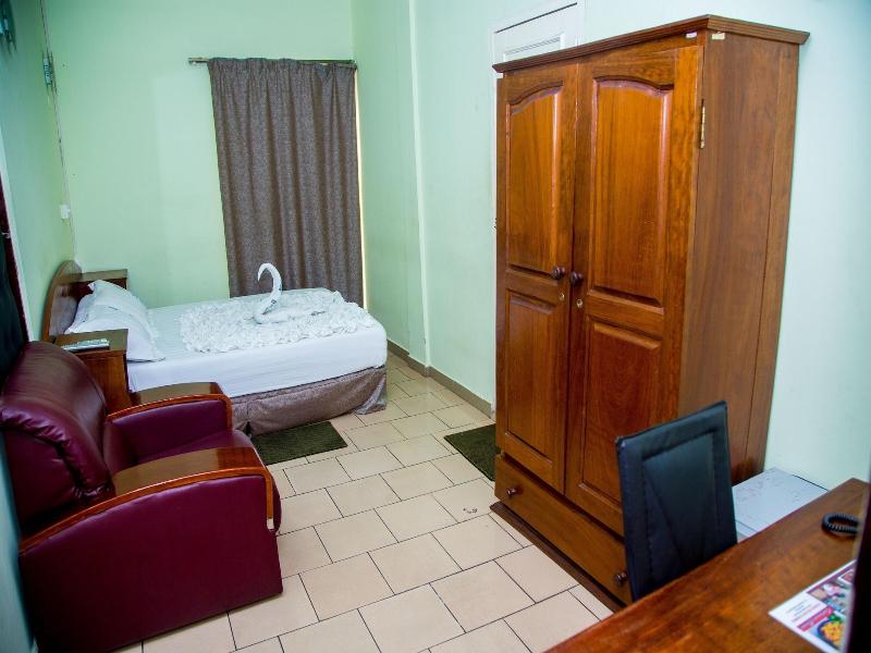 Résidence Hôtelière De Moungali image