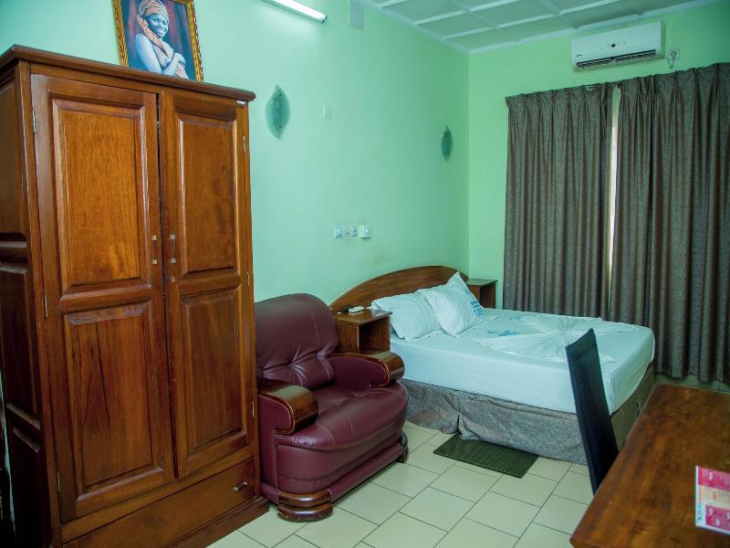 Résidence Hôtelière De Moungali image