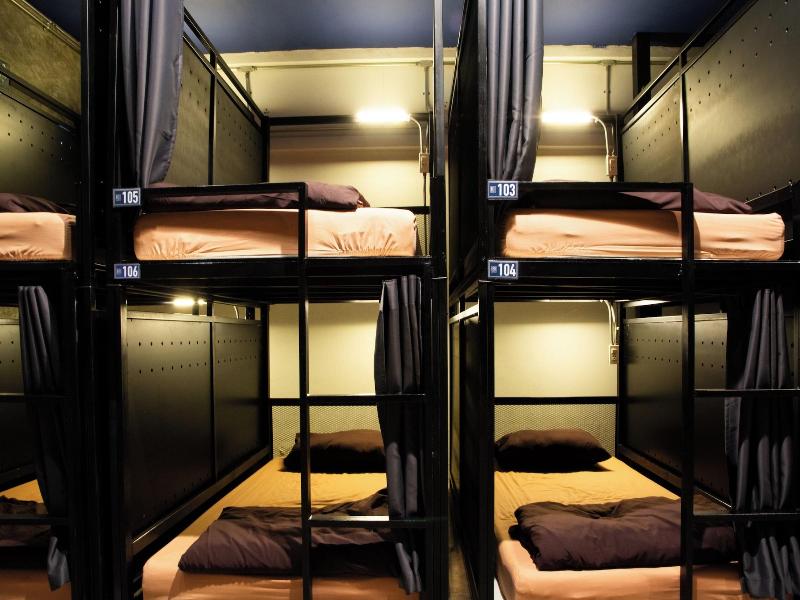 Area81 Hideout Hostel Khaosan image