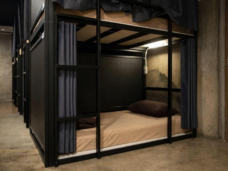 Area81 Hideout Hostel Khaosan image