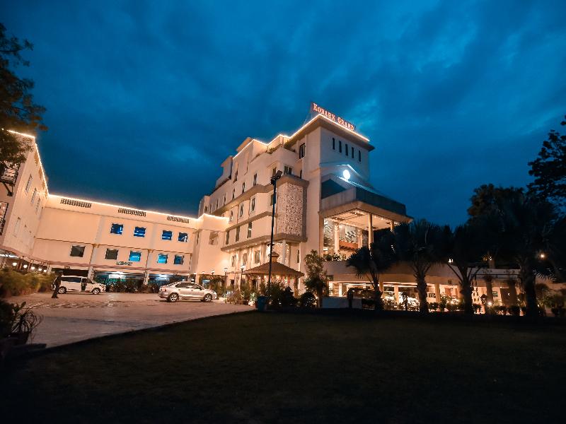 KONARK GRAND HOTEL