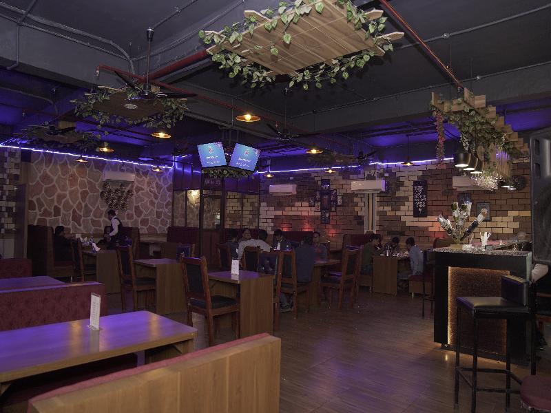 KONARK GRAND HOTEL