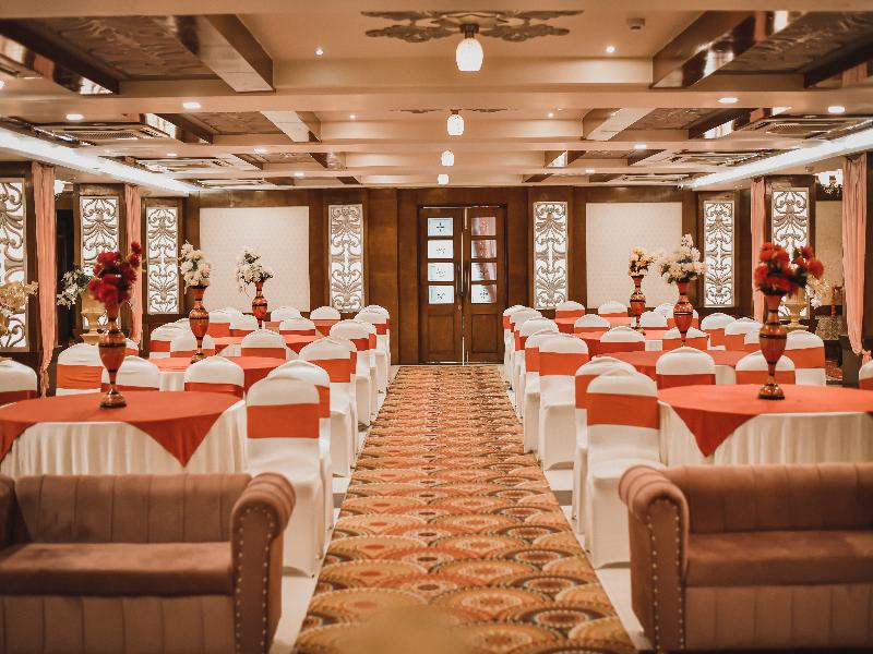KONARK GRAND HOTEL